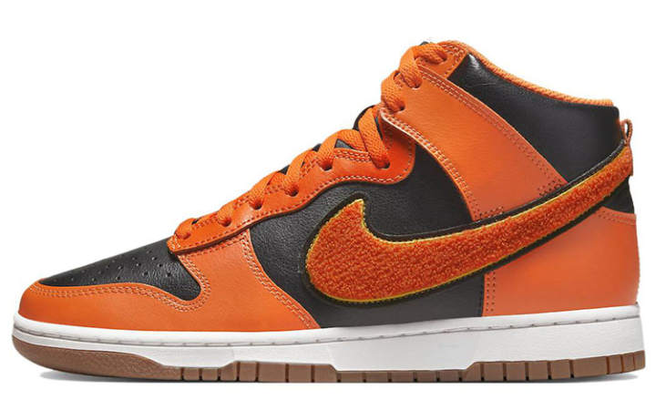 Nike Nike Dunk High 'Chenille Swoosh Safety Orange'