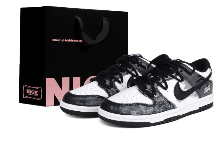 Nike Nike Dunk Lightweight Low top Skateboard Shoes Unisex Black White