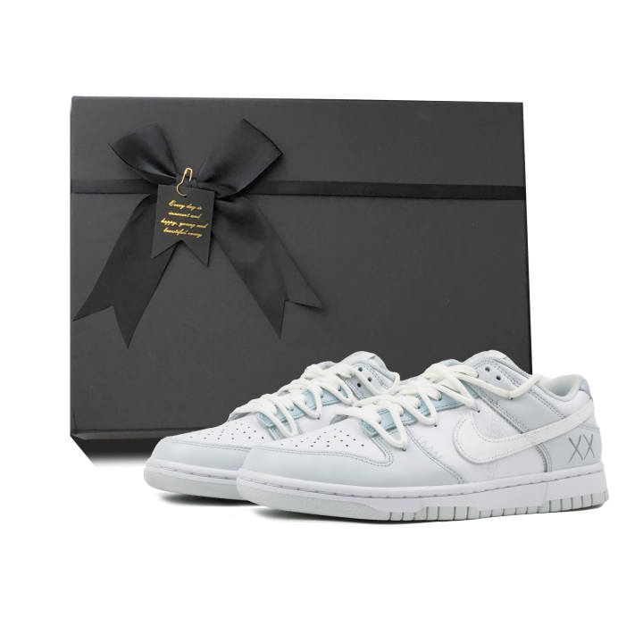 Nike Nike Dunk Skateboard Shoes Unisex Low Top Gray, White