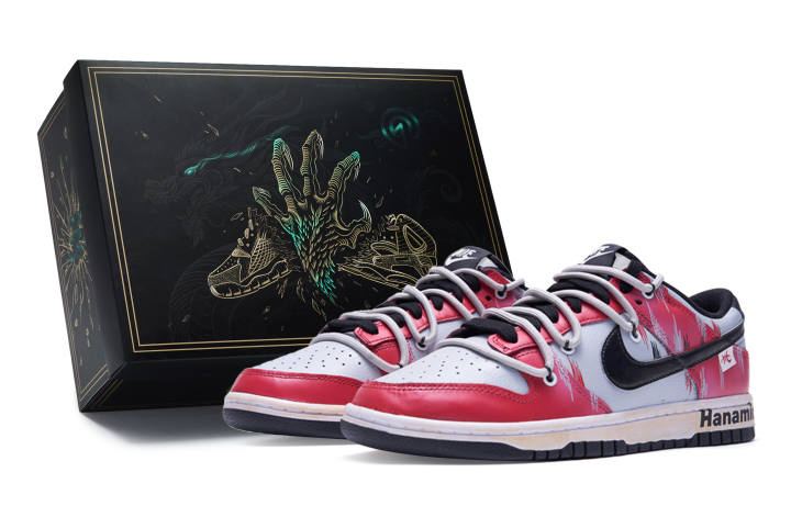 Nike Nike Dunk Low top Skateboard Shoes GS White Red