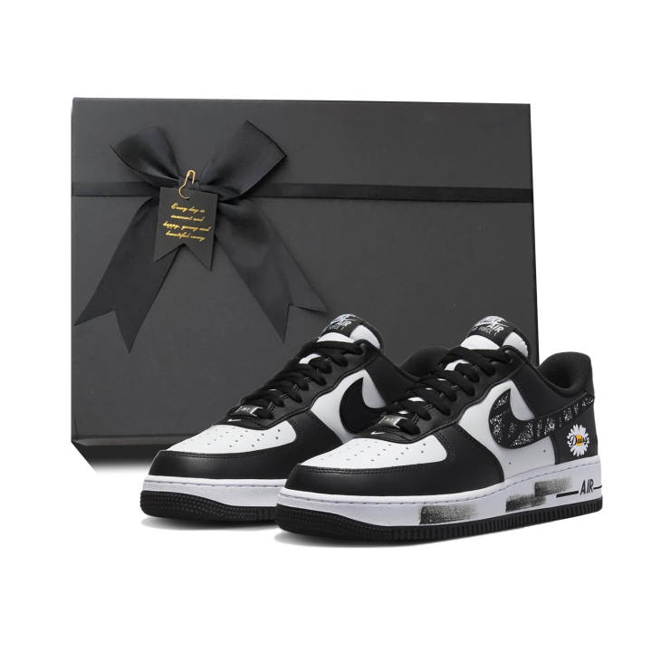 Nike Nike Air Force 1 'Panda Black White, Star Dot Daisy, Classic And Versatile Coverage Abrasion Resistant Balance Low top