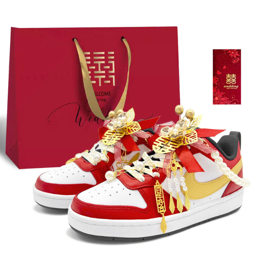 Nike Nike Court Borough Love Forever Shopping Bag Low top Skateboard Shoes Women's Gold Red