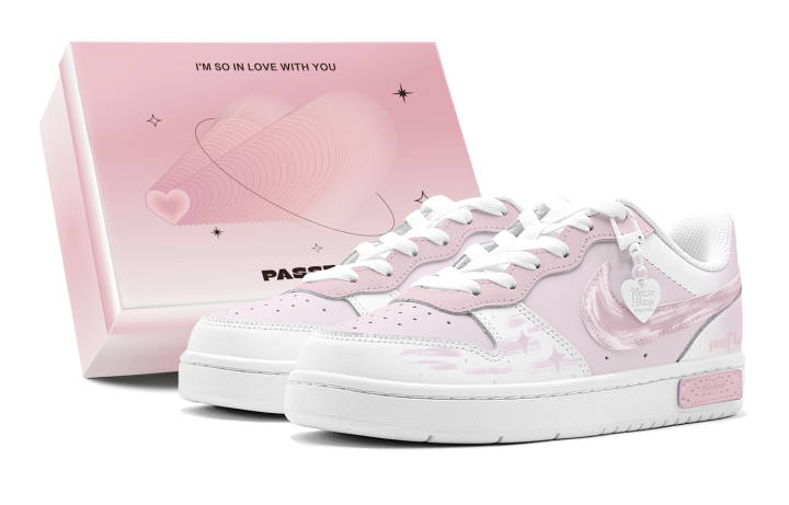 Nike Nike Court Borough Slip Resistant Low top Skateboard Shoes GS Pink