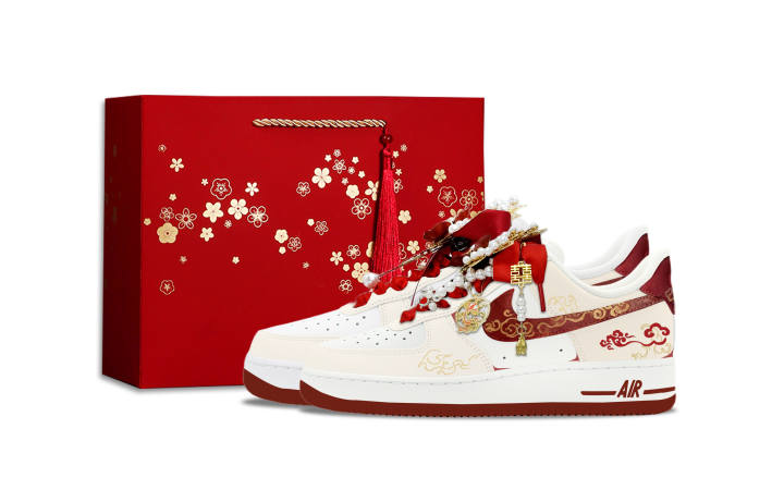Nike Nike Air Force 1 Eternal Vows Abrasion Resistant Low top Skateboard Shoes Unisex Red Beige
