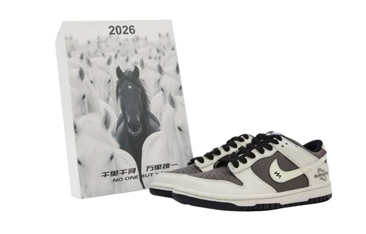 Nike Nike Dunk Abrasion Resistant Low top Skateboard Shoes Unisex Beige Brown