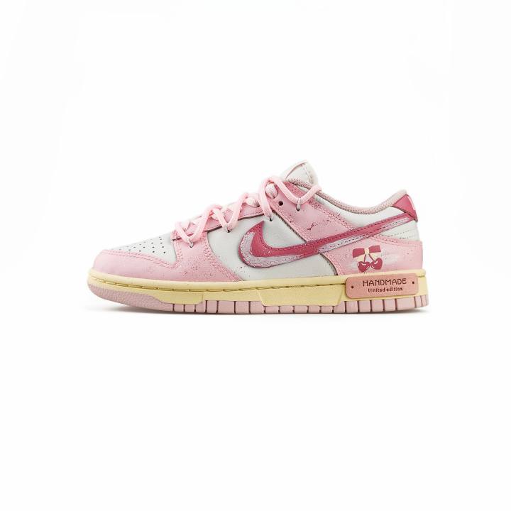 Nike Nike Dunk Slip Resistant Abrasion Resistant Low top Skateboard Shoes Women's Pink