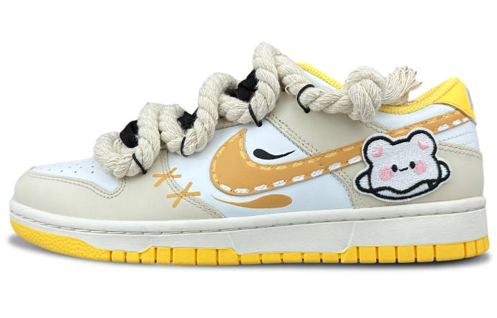 Nike Nike Dunk Butter Holiday Coverage Slip Resistant Cushioning Impact Resistance Abrasion Resistant Balance Lightweight