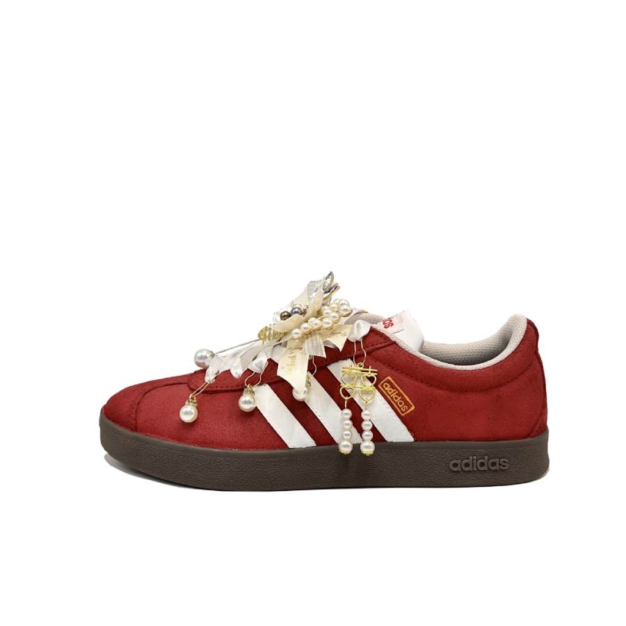 Adidas Adidas Abrasion Resistant Abrasion Resistant Low top Skateboard Shoes Unisex Red