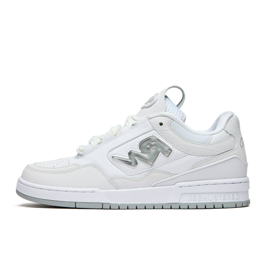 REEMUSTERED REEMUSTERED Low top Skateboard Shoes Unisex White