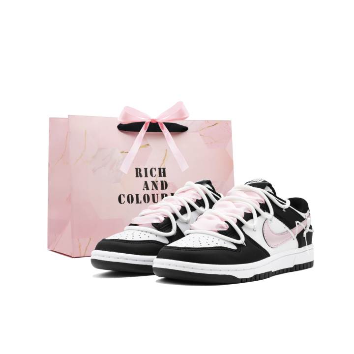 Nike Nike Dunk Abrasion Resistant Low top Skateboard Shoes Women's Black Pink