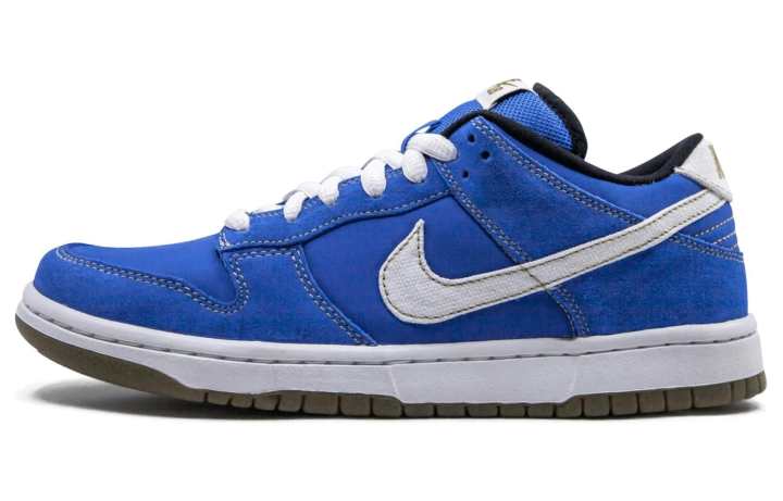 Nike Nike Sb Dunk Low Street Fighter Chun Li