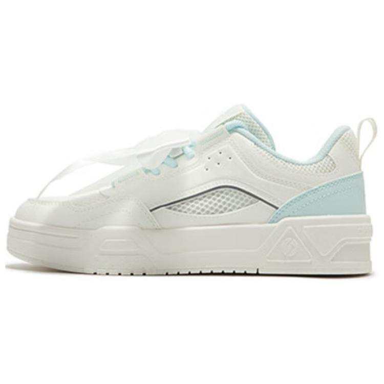 361° Crescent Slip Resistant Abrasion Resistant Low top Skateboard Shoes Women's White Blue