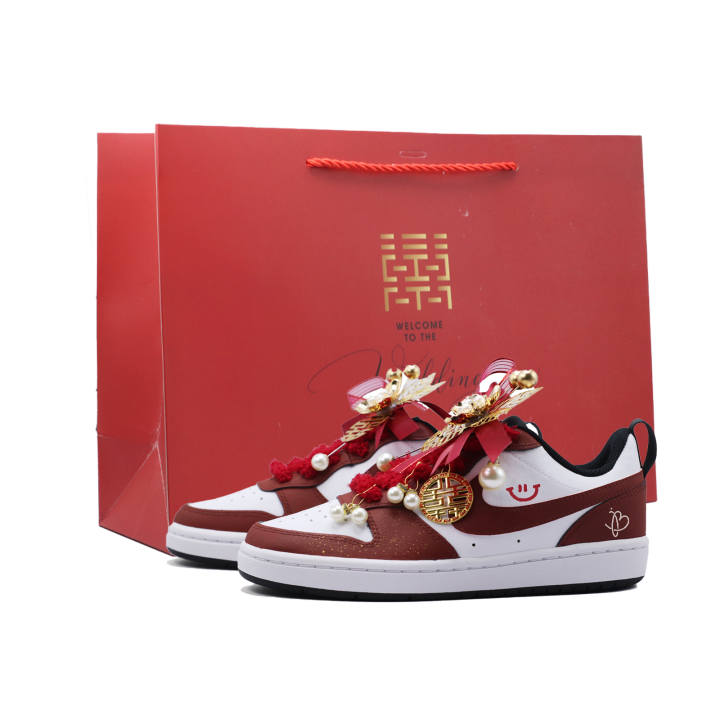 Nike Nike Court Borough Shopping Bag, Shared Joy Abrasion Resistant Low top Skateboard Shoes Women's Red