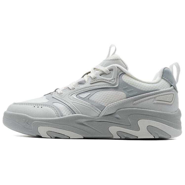XTEP Dark Current Slip Resistant Abrasion Resistant Low top Skateboard Shoes Women's Gray