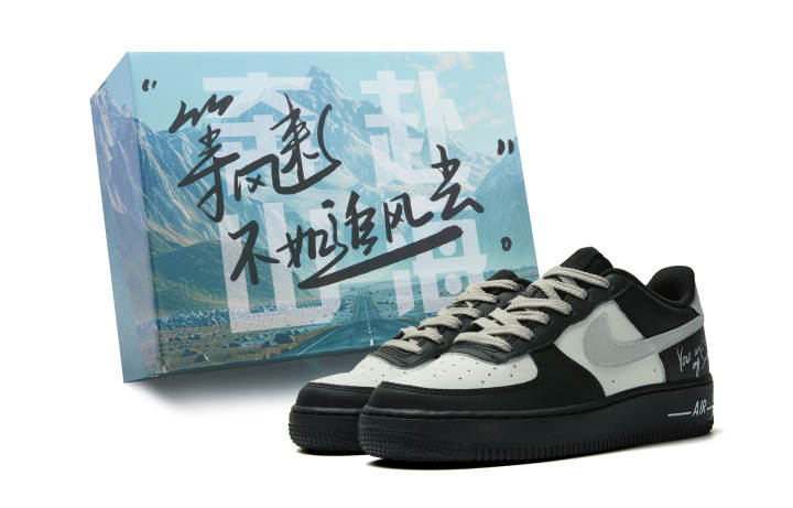 Nike Nike Air Force 1 Slip Resistant Abrasion Resistant Low top Skateboard Shoes Unisex Black Silver