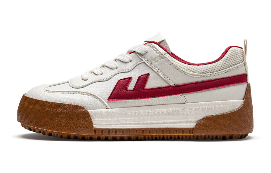 Warrior Slip Resistant, Abrasion Resistant, Lightweight Low top Skateboard Shoes Women's Beige Red