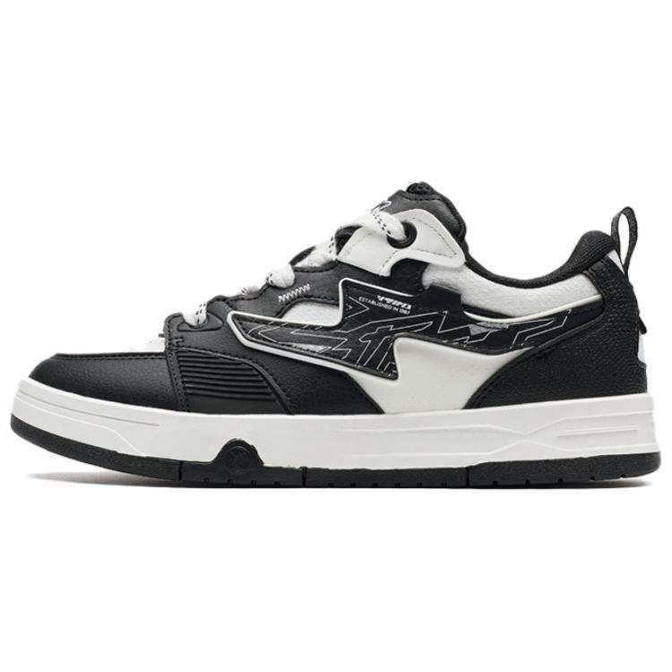 XTEP Yushuai Jie Everyday Slip Resistant Abrasion Resistant Low top Skateboard Shoes Women's Black White