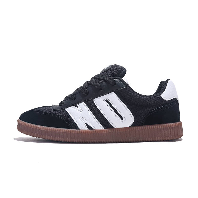 NOCOPY Slip Resistant Abrasion Resistant Low top Skateboard Shoes Unisex Black