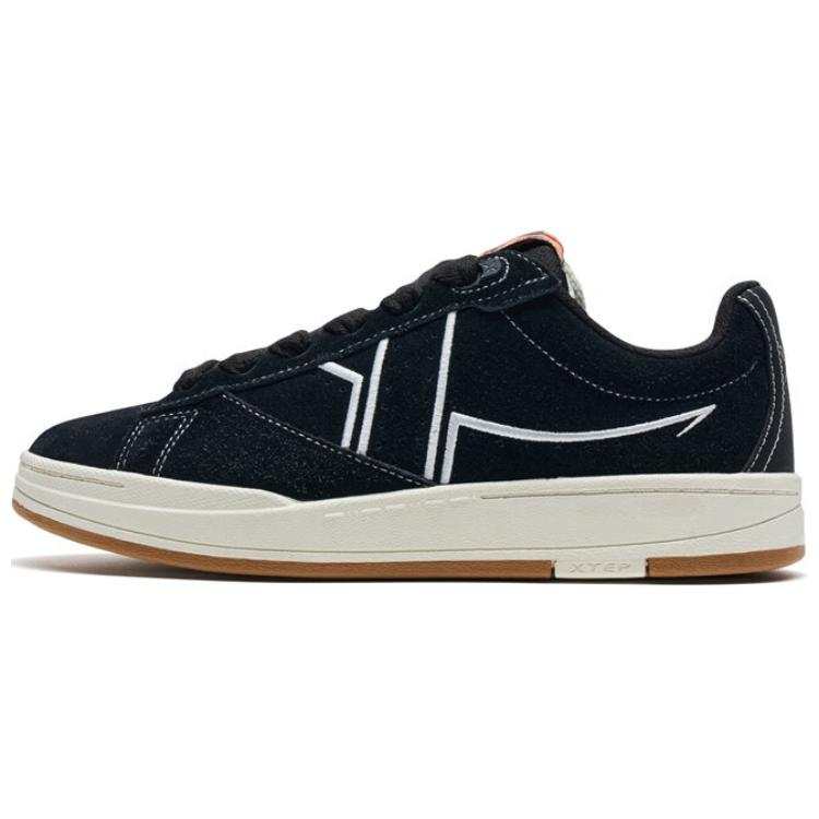 XTEP Abrasion Resistant Abrasion Resistant Low top Skateboard Shoes Women's Black