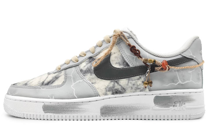 Nike Nike Air Force 1 Low top Skateboard Shoes Men's Yellow Gray