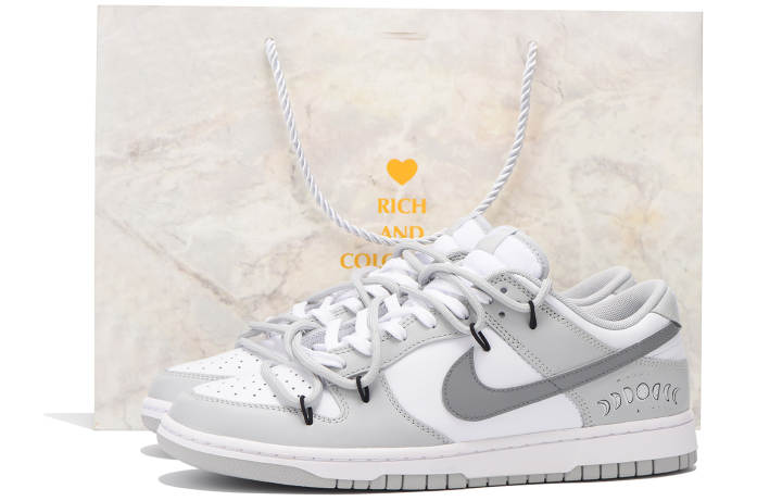 Nike Nike Dunk Low top Skateboard Shoes Men's White Gray