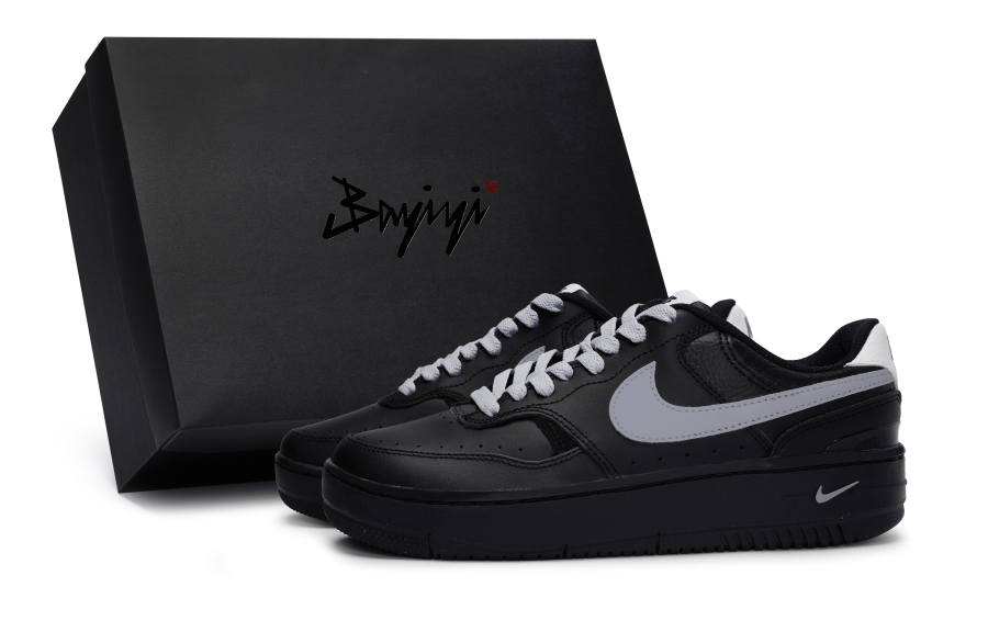 Nike Nike Gamma Force Abrasion Resistant Abrasion Resistant Low top Skateboard Shoes Women's Black Gray