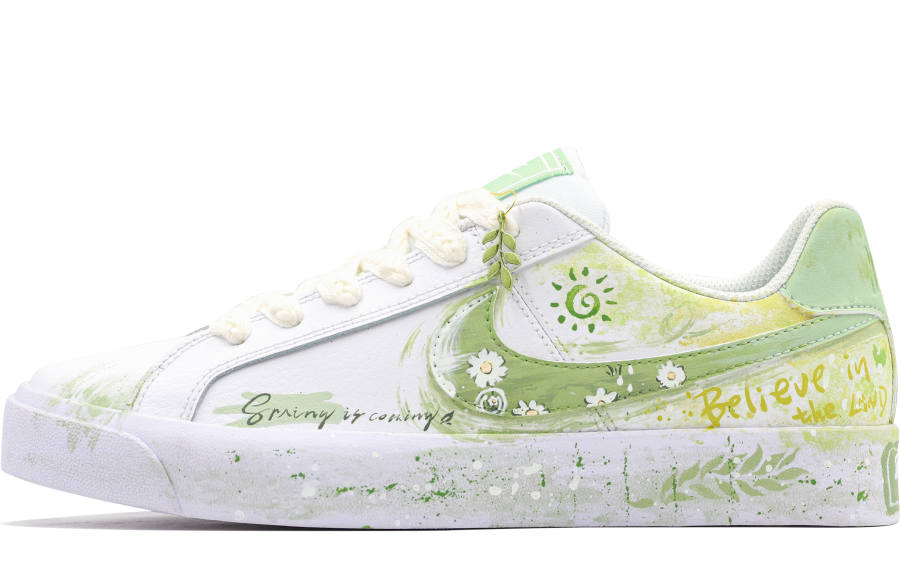 Nike Nike Court Royale Leather Slip Resistant Slip Resistant Low top Skateboard Shoes Women's Green White