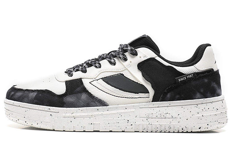 XTEP Balance Lightweight Balance Lightweight Low top Skateboard Shoes Men's Sail White/Black