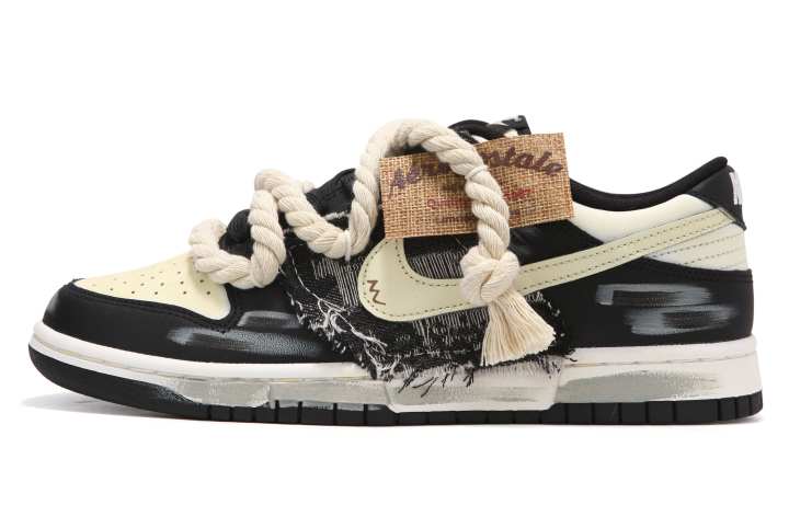Nike Nike Dunk Low top Skateboard Shoes Women's Beige Black