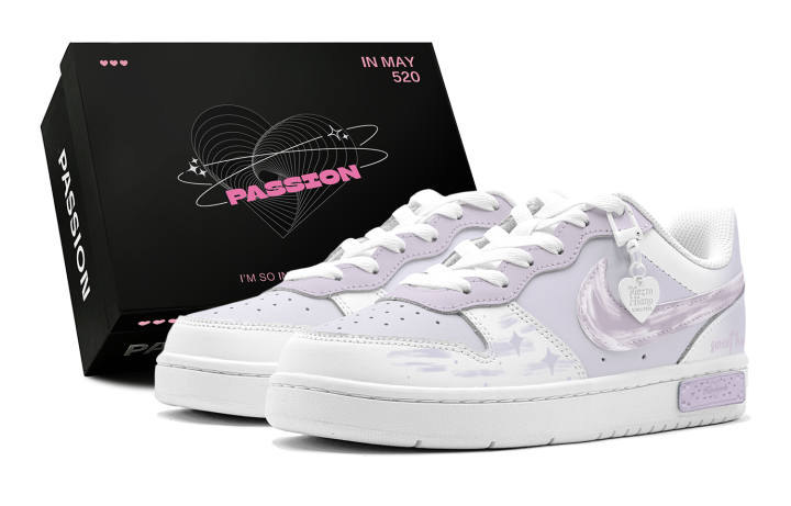 Nike Nike Court Borough Slip Resistant Low top Skateboard Shoes Women's Light Lavender