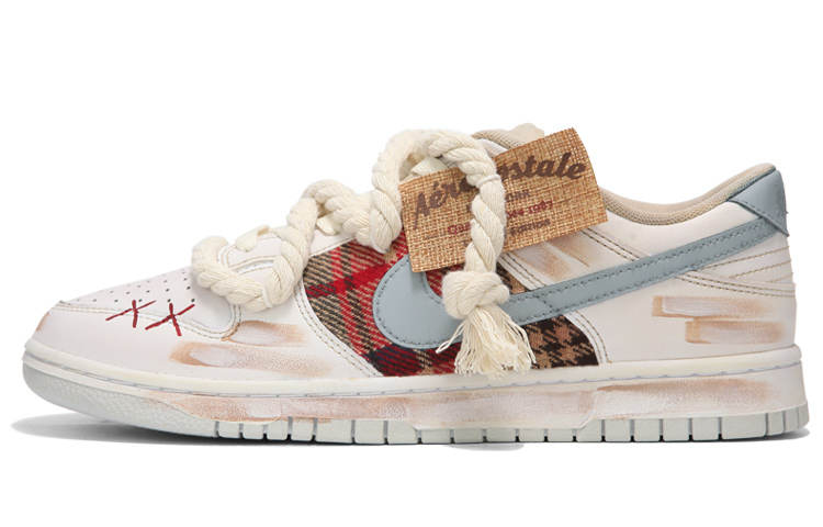 Nike Nike Dunk Slip Resistant Low top Skateboard Shoes Women's White Brown