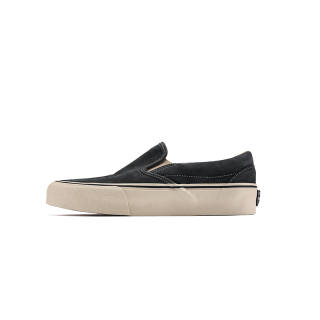 FANGSANHUO Coverage Slip Resistant And Abrasion Resistant Low top Skateboard Shoes Unisex Black