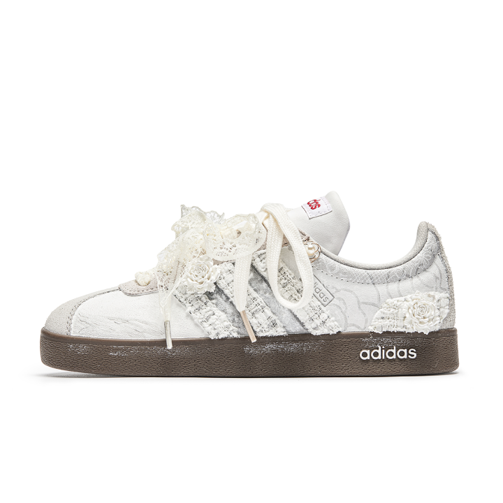 Adidas Adidas Goku World, Plain Flower Cushioning Low top Skateboard Shoes Unisex Silver Brown