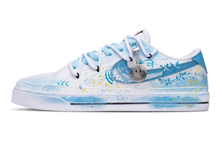 Nike Nike Court Legacy Graffiti Smiley Face Slip Resistant Abrasion Resistant Low top Skateboard Shoes Unisex Light Blue
