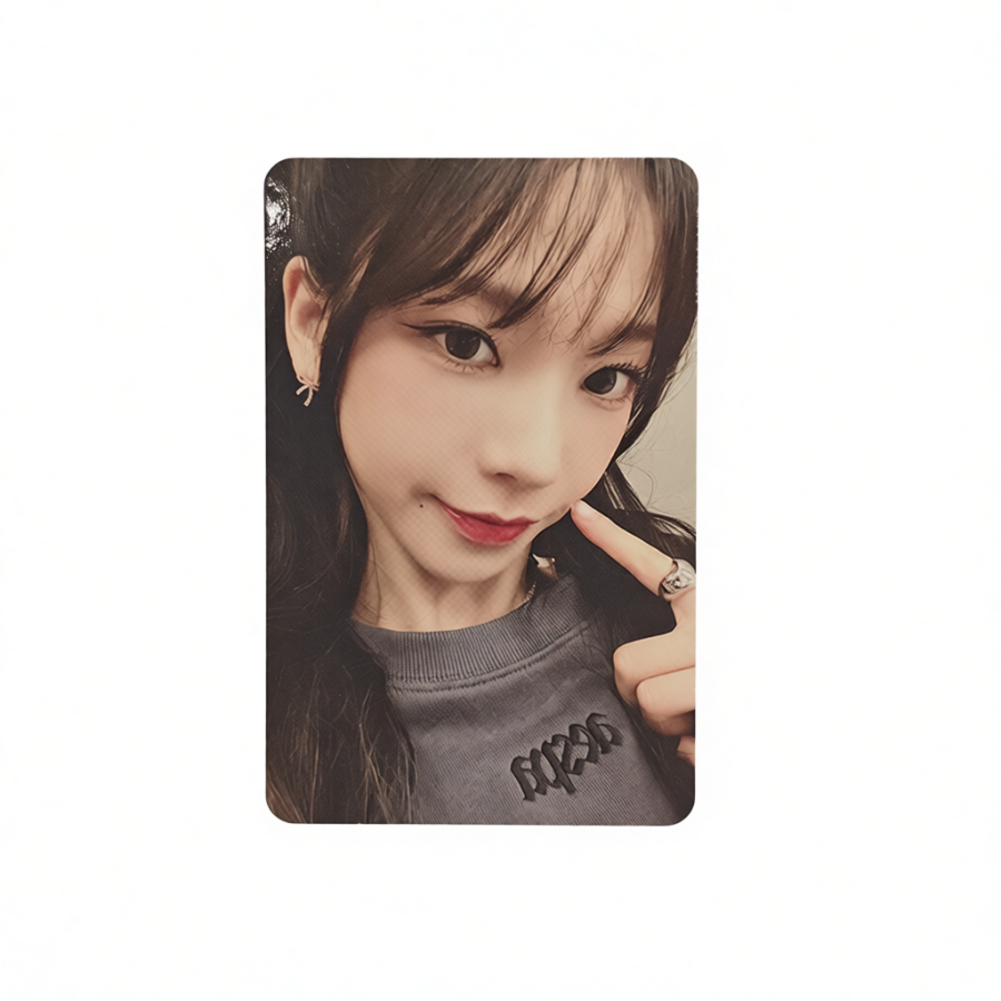 SM ENTERTAINMENT Aespa Holographic Card, 10W Full Capacity, Liu Zhiming KARINA Photocards 1 Pc