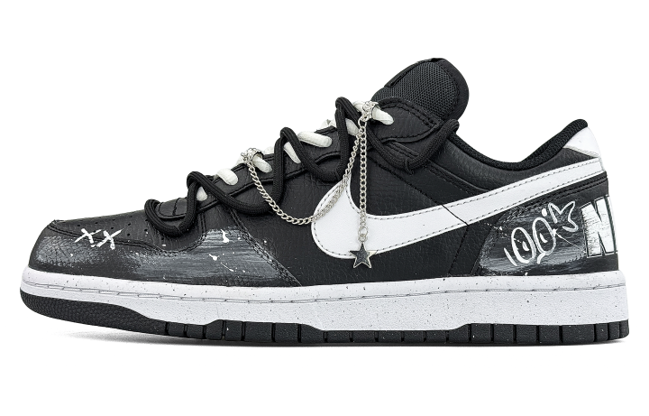 Nike Nike Big Low top Skateboard Shoes Men's Black White