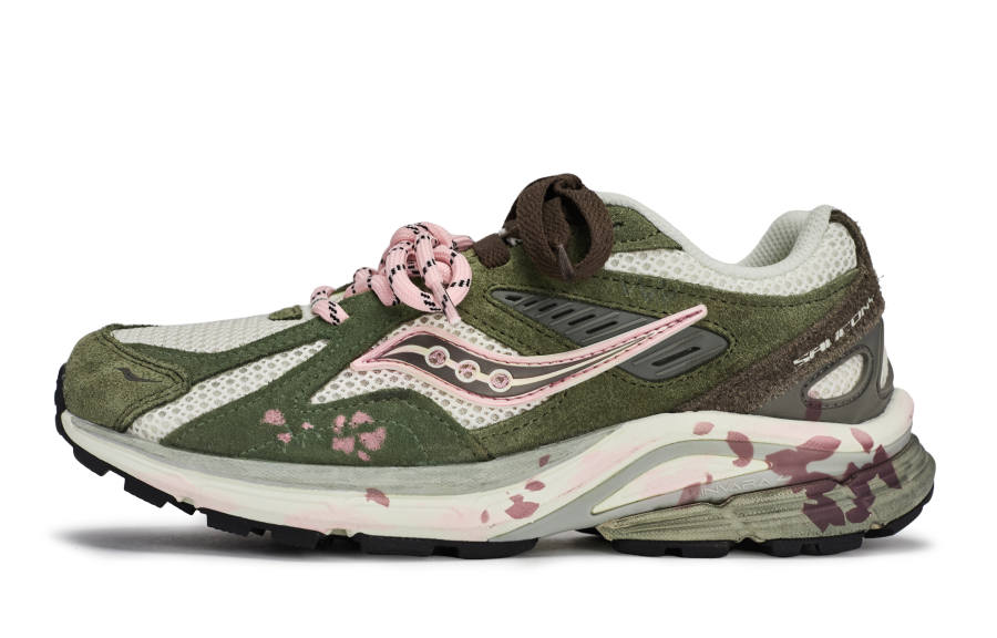 Saucony Kinvara Essence 4 Low top Running Shoes Unisex Pink Green