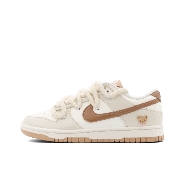 Nike Nike Dunk Squishy Plush Toy Low top Skateboard Shoes Women's Brown Beige