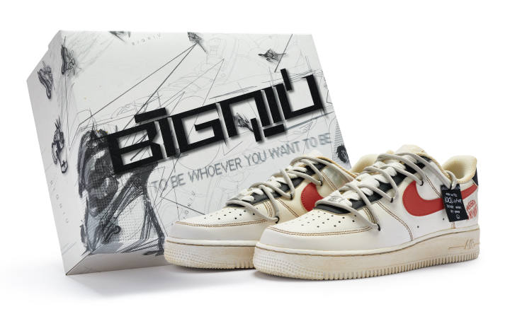 Nike Nike Air Force 1 Low top Skateboard Shoes GS Beige White Red