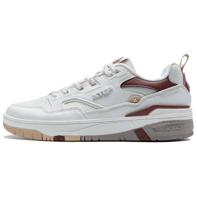 XTEP New Glow Slip Resistant Low top Skateboard Shoes Women's White Red
