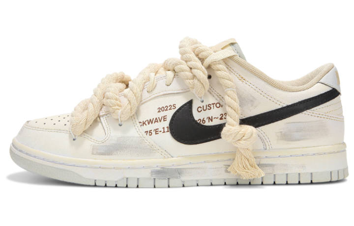 Nike Nike Dunk Low top Skateboard Shoes Men's Beige Brown