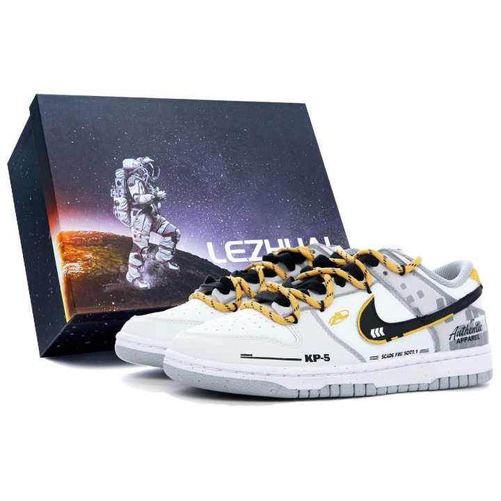 Nike Nike Dunk Low top Skateboard Shoes Unisex Bright Yellow