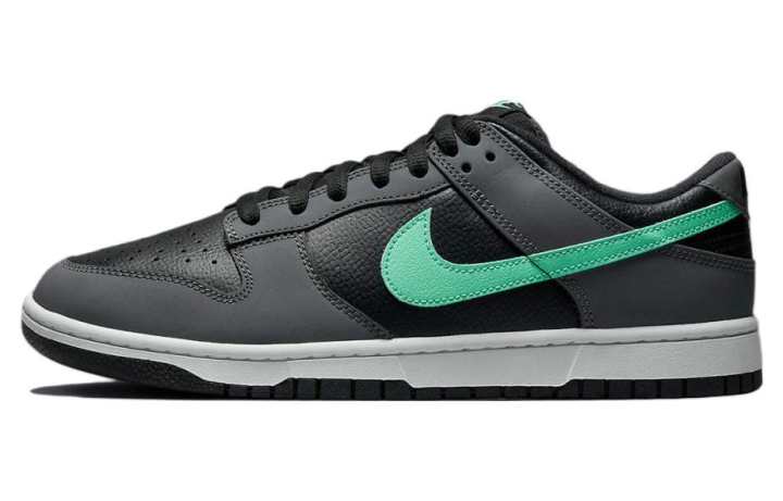 Nike Nike Dunk Low 'Black Green Glow'
