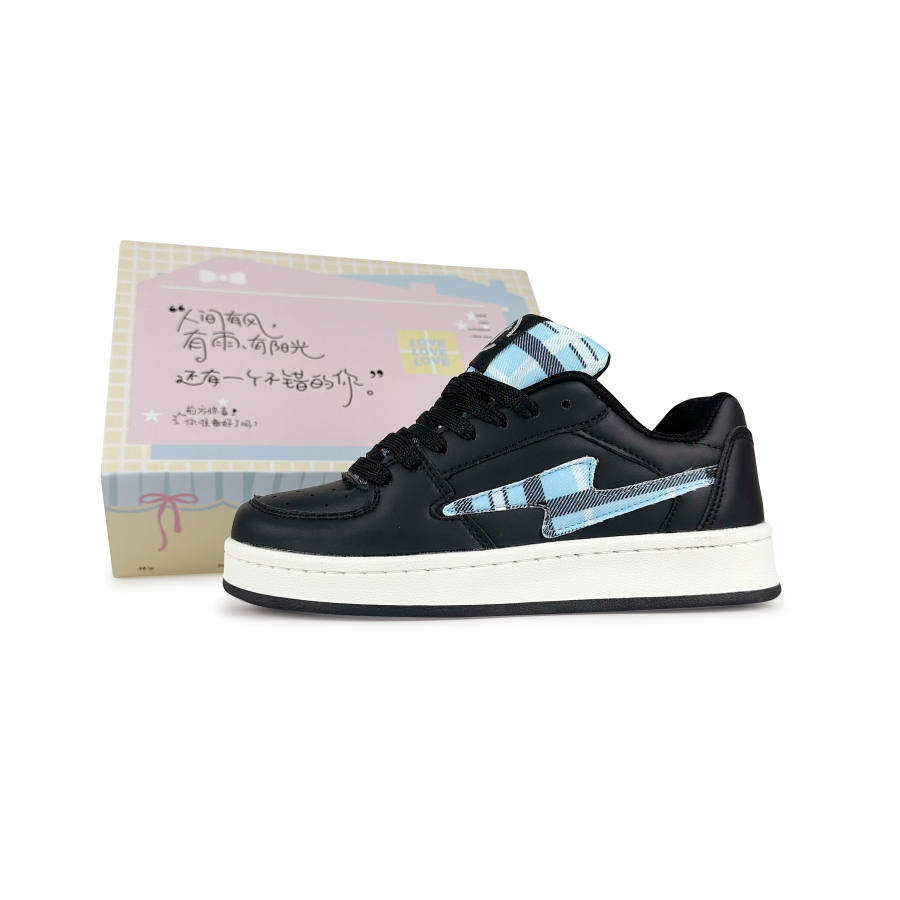 BKAE Non Slip And Waterproof Abrasion Resistant Low top Skateboard Shoes Unisex Black Blue