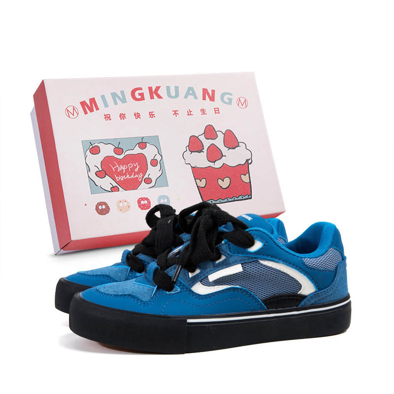 MINGKUANG Street Style Vintage Abrasion Resistant, Lightweight, And Breathable Low top Skateboard Shoes Women's Blue