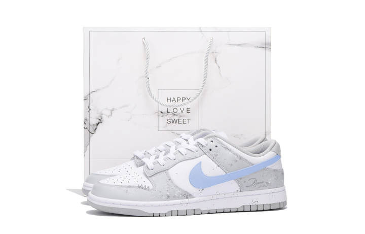 Nike Nike Dunk Slip Resistant Abrasion Resistant Low top Skateboard Shoes Unisex White Blue