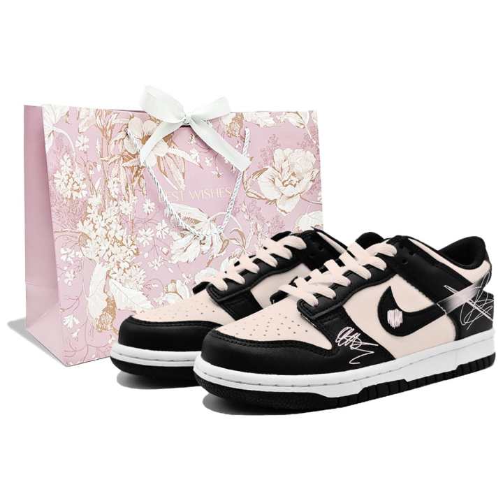 Nike Nike Dunk Cushioning, Wear Resistant Low top Skateboard Shoes Unisex Black Pink