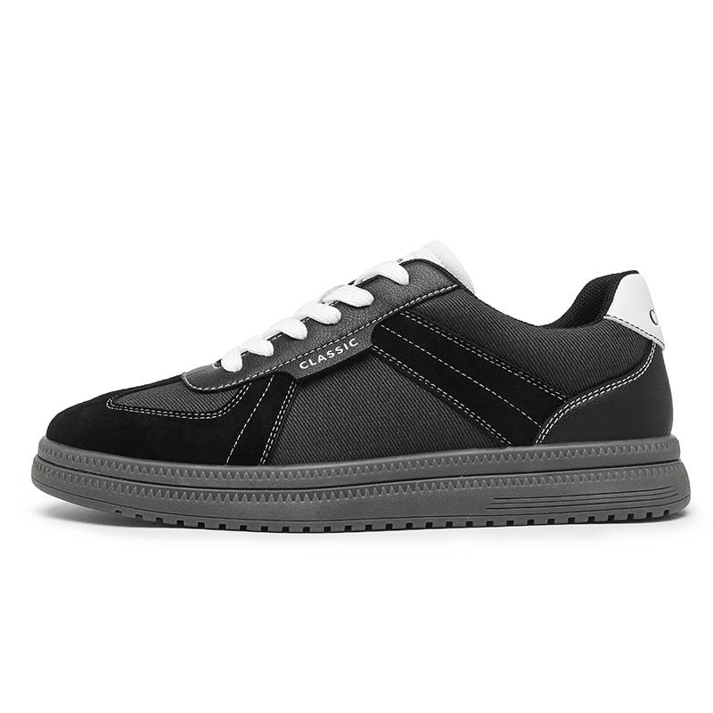 GQWE Slip Resistant Cushioning Lightweight Low top Skateboard Shoes Men's Black