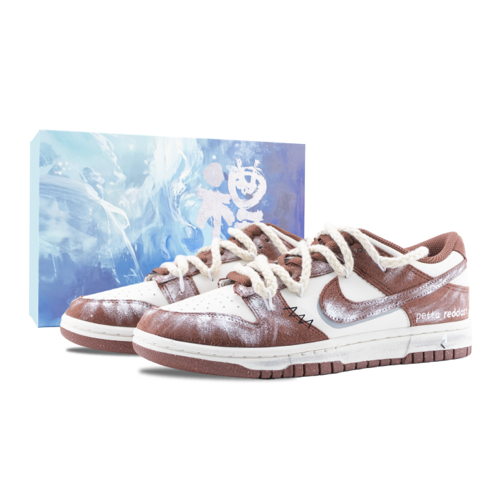 Nike Nike Dunk Icelandic Tales Low top Skateboard Shoes Unisex Russet