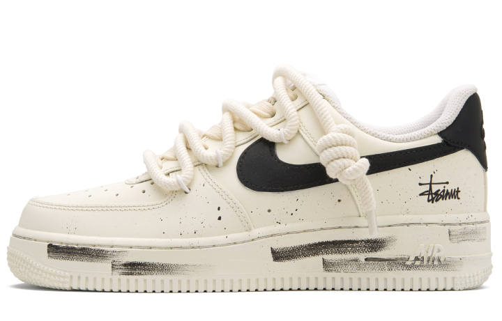 Nike Nike Air Force 1 Abrasion Resistant Abrasion Resistant Low top Skateboard Shoes Unisex Beige White Black